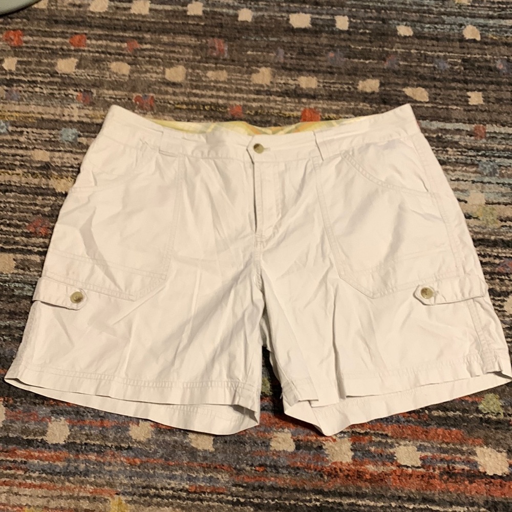 Columbia shorts